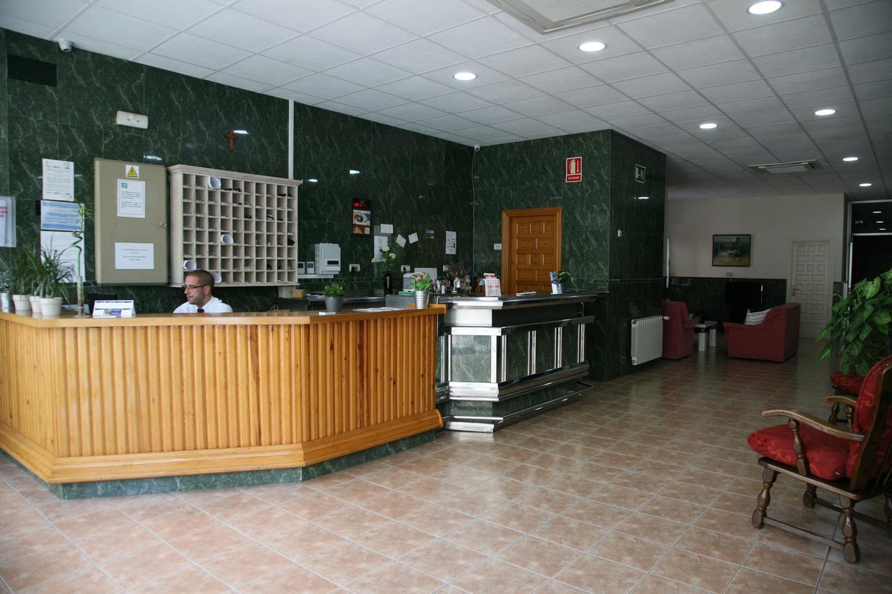 Hostal La Casa de Enfrente Málaga Exterior foto